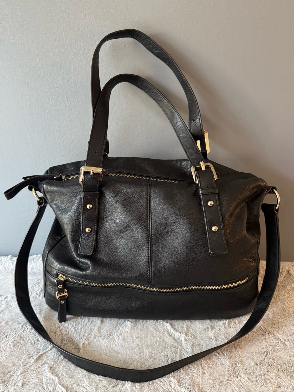 B Makowsky Black Leather Shoulder Bag with Gold Hardware